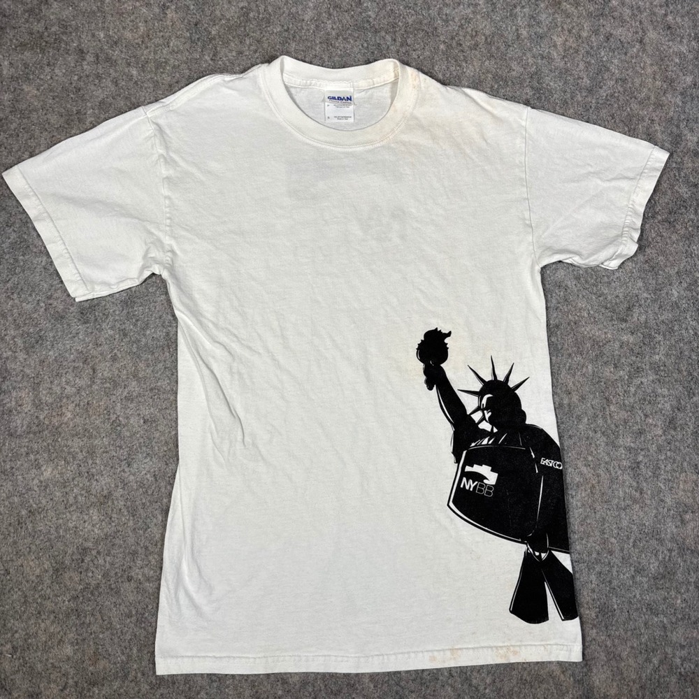 Gildan NYBB Pro Bodyboarding T-Shirt Mens Small White Statue of Liberty 2008 NY